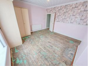 Photo 5- click for photo gallery